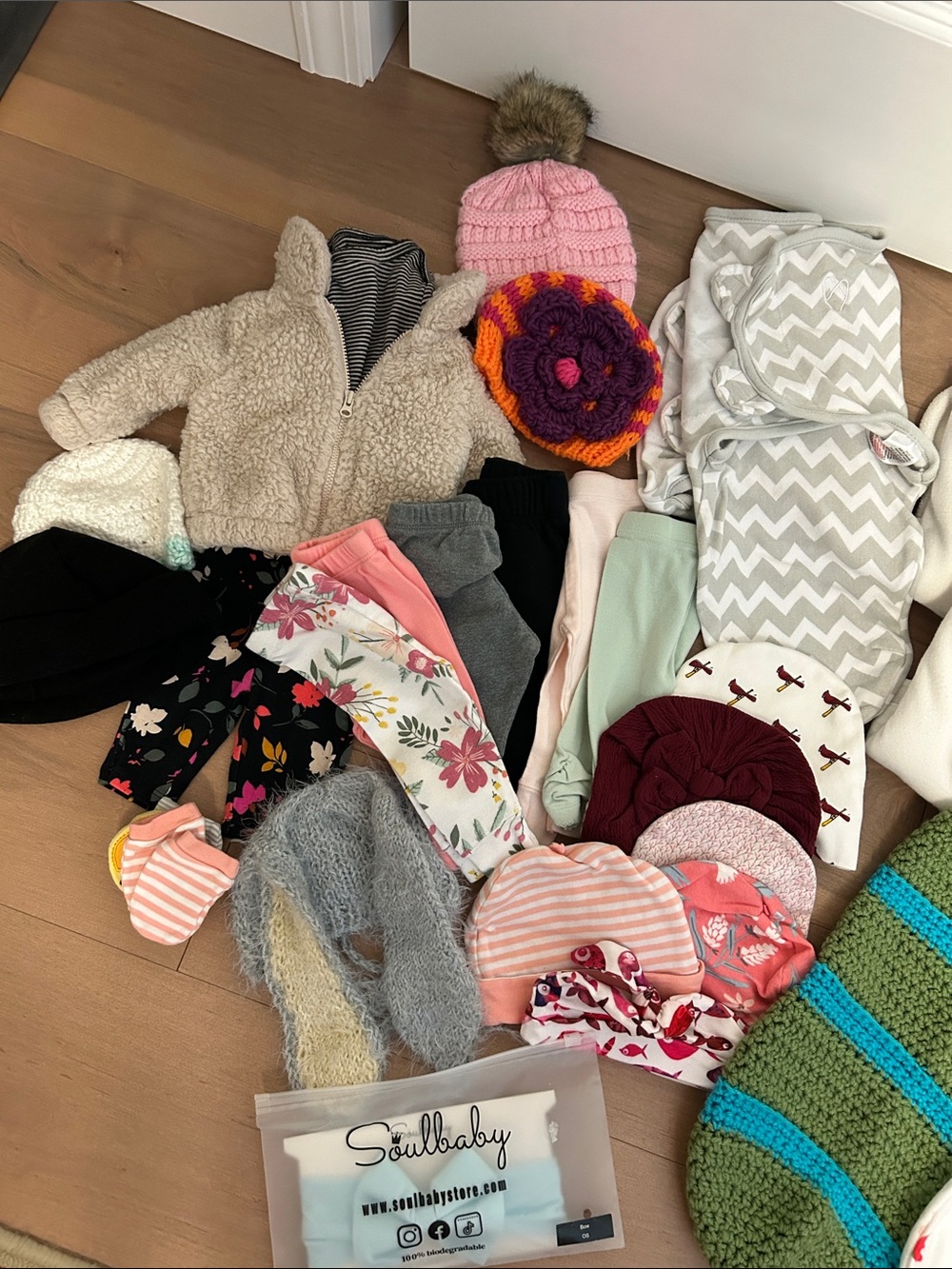 Newborn Bundle - Picture 2 of 4